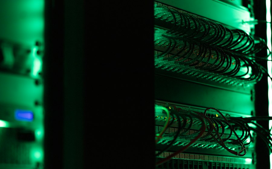 Servidores en un centro de datos